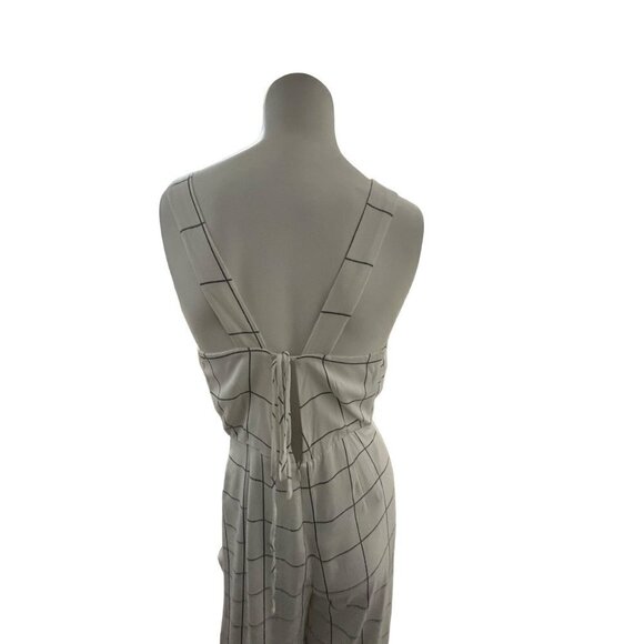 Forever 21 white jumpsuit S plunge deep neck wide avante garde wide leg new - Picture 5 of 9